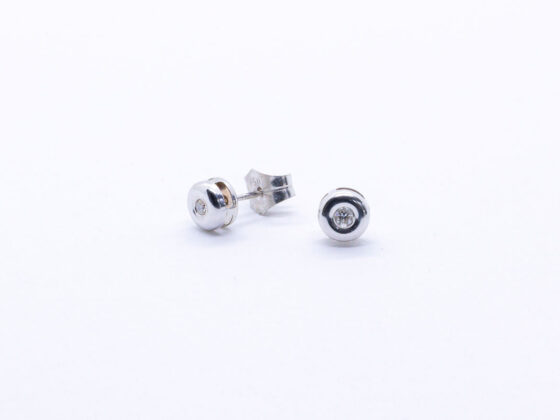 Pendientes oro blanco 18K y 2 brillantes